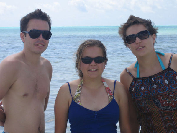 L, B and K on the beach