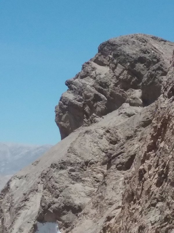 Rock shaped like a head 