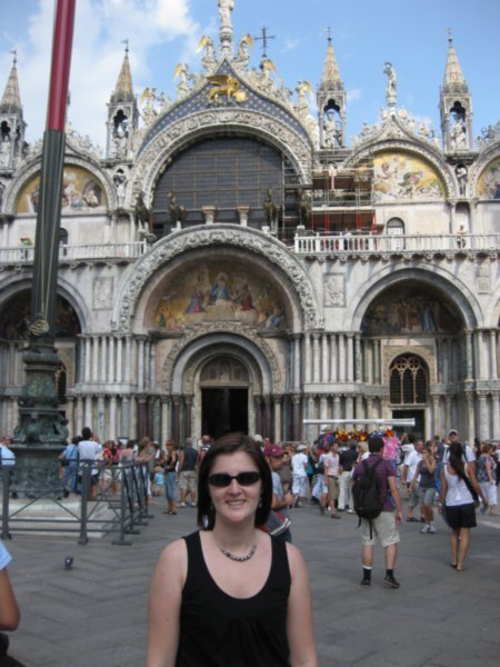 Ange in front of Basilica di San Marco