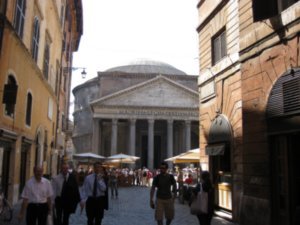 Arriving at the Pantheon