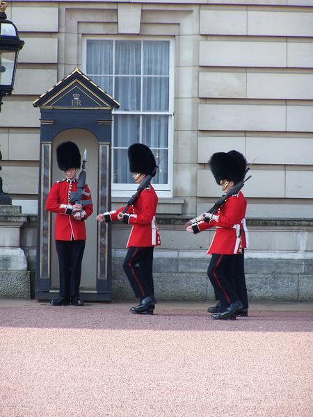 Changing of the guard- Buckingham Palace