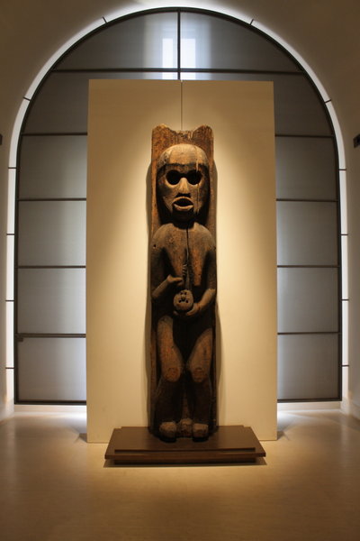 Pacific Island Sculpture
