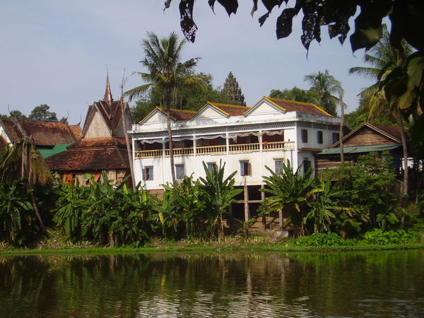 Monastery at Bakong