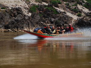 Fast boat to Luang Prebang