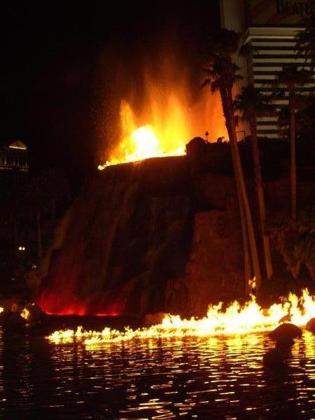 The volcano at Mirage