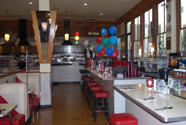 traditional American diner