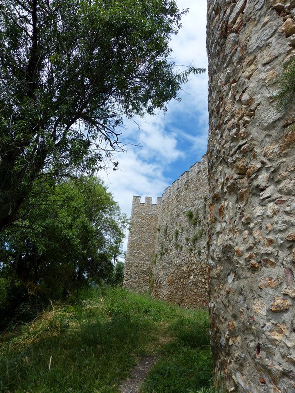 Ohrid - vestingsmuur Fort van Samuel