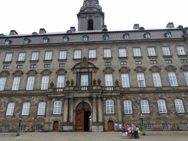 Kopenhagen - Regeringsgebouw - (de 16 van Borgen)