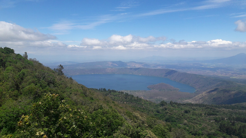 Lago Coatepeque from volcano Santa Ana