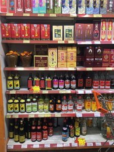 Rayon de vin chinois / Chinese wine section