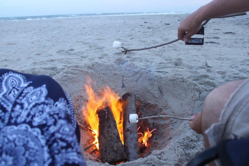 Beach Bonfire & S'mores
