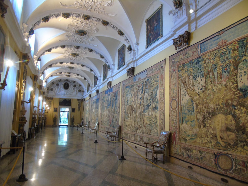 Outstanding tapestry gallery