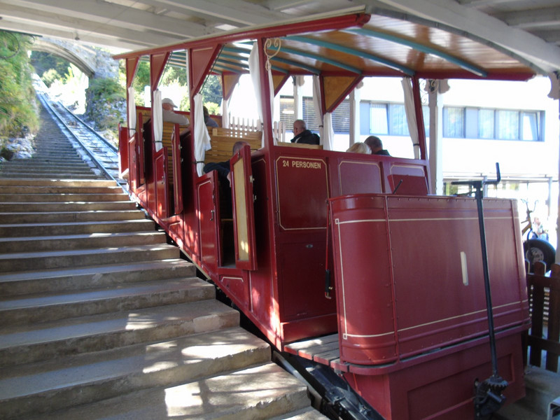We used this 19th century funicular to reach Riechenbachfälle