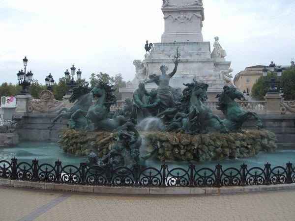 Monuments aux Girondins