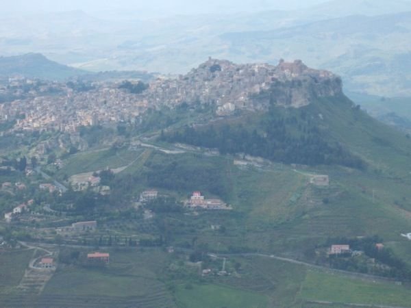 Calascibetta, another hill town
