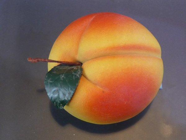 Marzipan peach