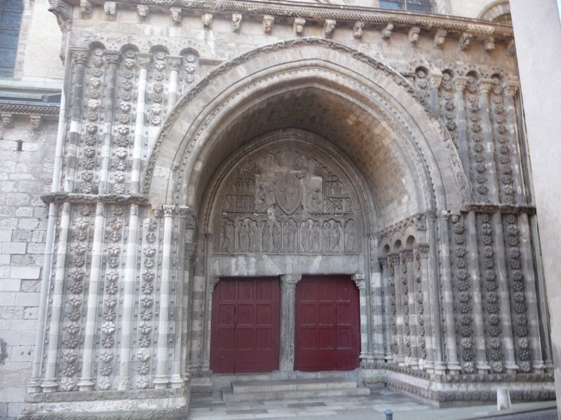 Heavy carving around the cathedrals north door