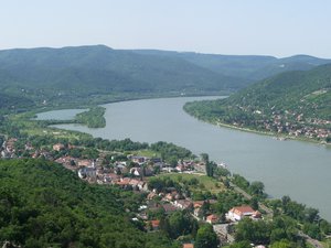 Looking back along the Danube towards Domos
