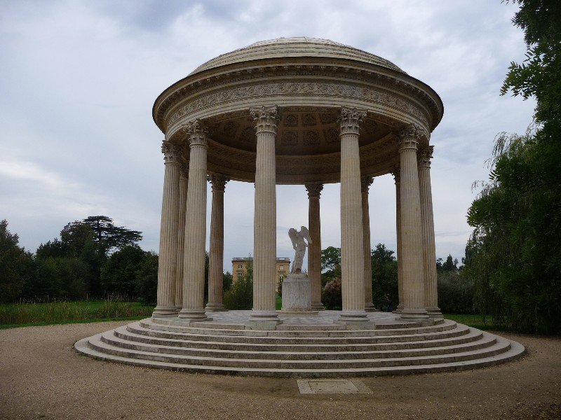 This is called the Temple of Love and one of the ‘summer retreats’, the Petit Trianon is in the background