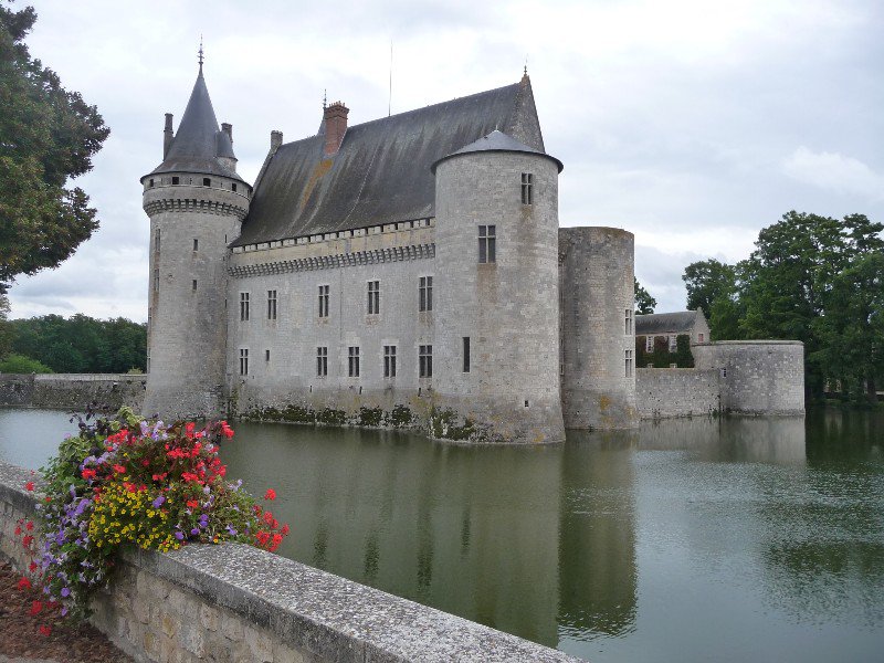 Sully-Sur-Loire Chateau