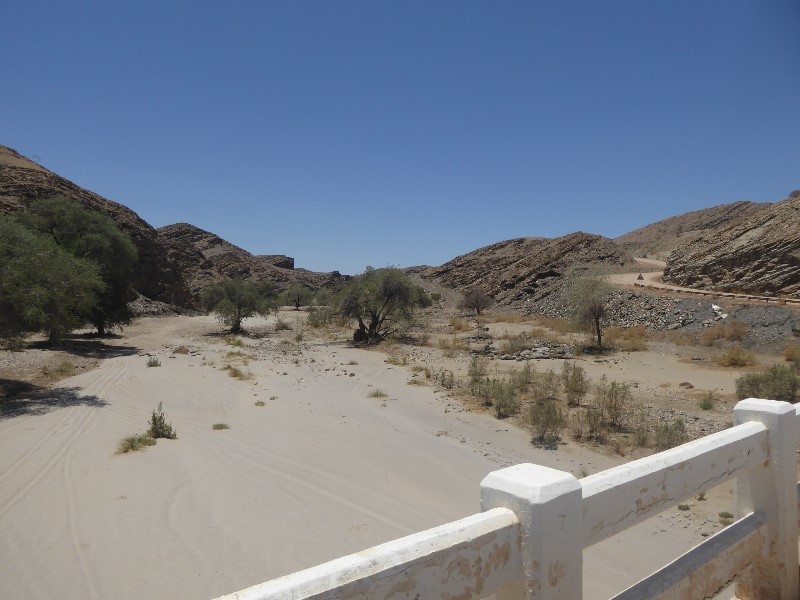 The dry river Kuiseb