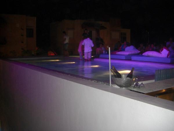 Deseo pool