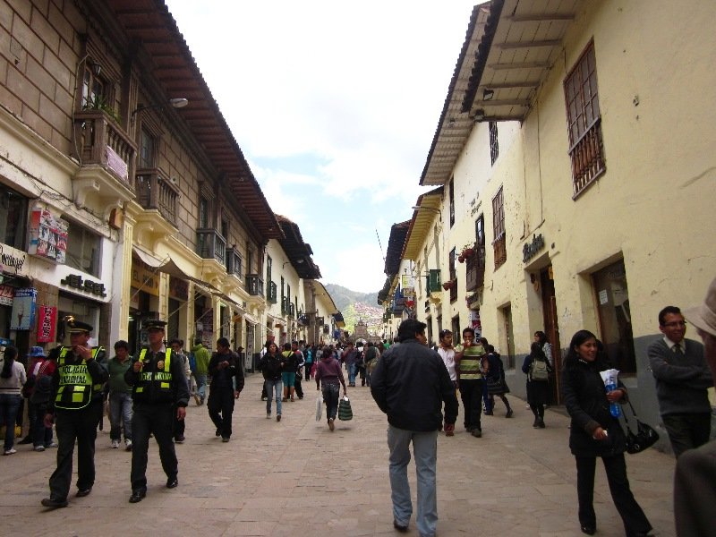 street to plaza de armas