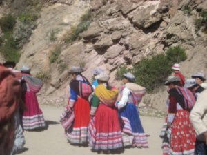 Colca Canyon dancers