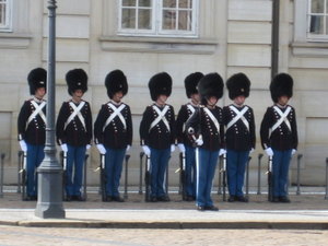 Changing of the guard, Amaliensburg Palace