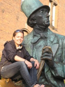 Having a chat with Hans Christian Andersen