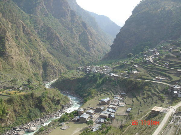 syabrubensi - the village in the valley