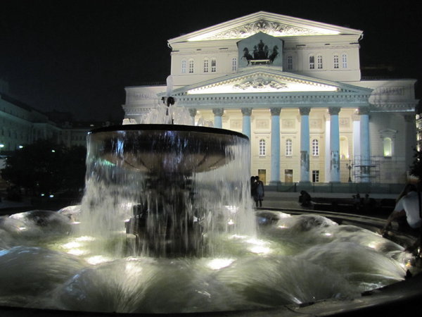 Bolshoi by night