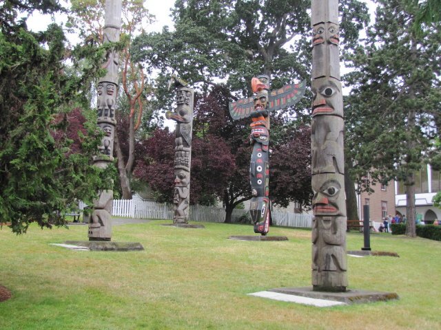 Victoria Totem poles