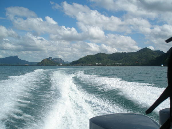 View from the speed boat Phi Phi Islands tour