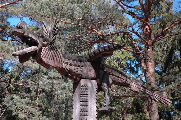 Wood carving; Flying Dragon