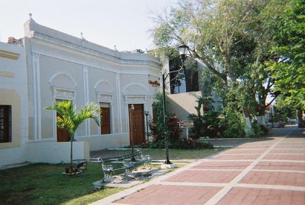 Paseo Montejo Historical District 7