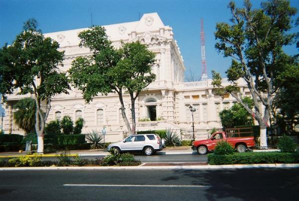 Paseo Montejo Historical District 8