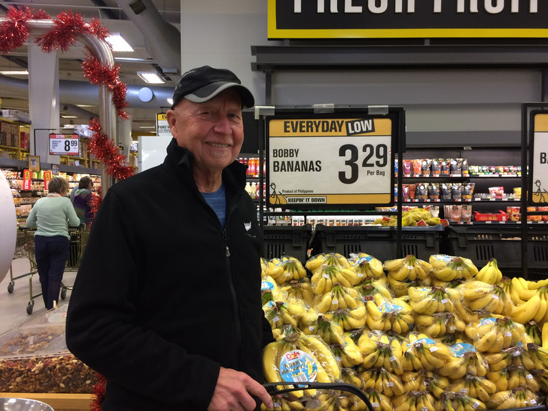 Bob buying Bobby Bananas