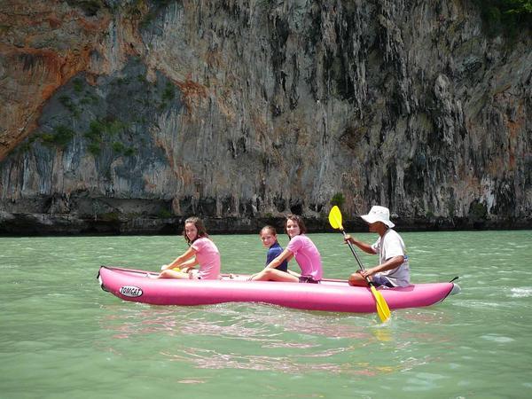 3 girls in the canoe