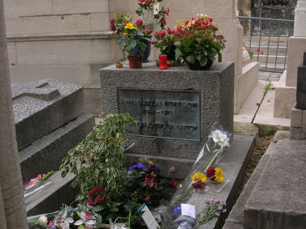 Jim Morrison's grave - Pere Lachaise Cemetery
