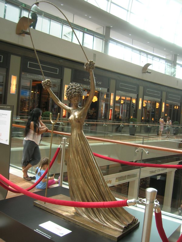 Dali Sculpture, The Shoppes at Marina Bay Sands