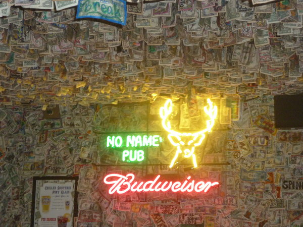 No Name Pub Bud Sign