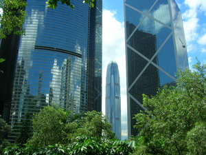 Int'l Commerce Ctr, dwarfted by Bank of China and Citibank Towers