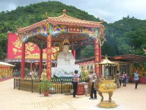 10 000 Buddhas Monastery, Sha Tin