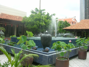 Bien Nho Riverside Seafood Restaurant Fountain