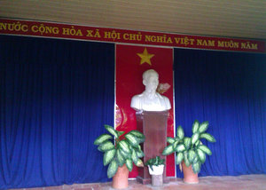 Ho Chi Minh Bust, Cu Chi Tunnels