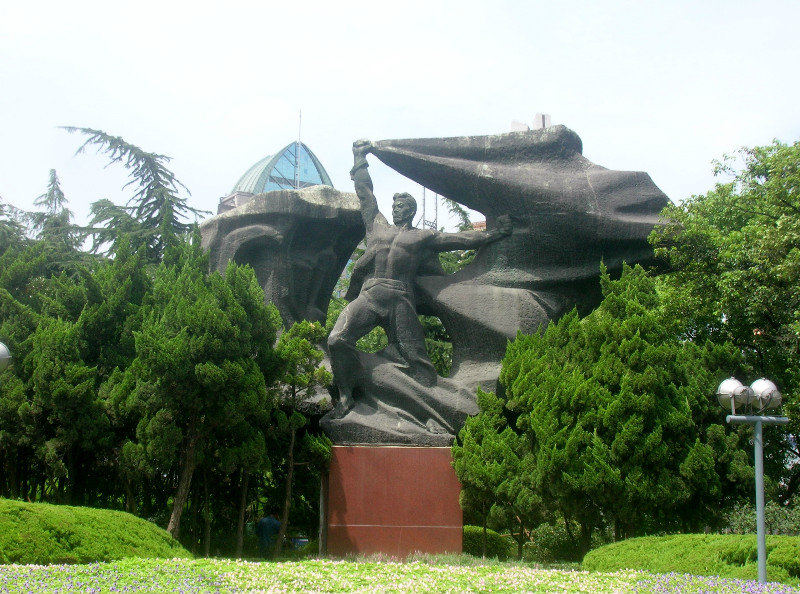 Monument to the People's Heros, Huangpu Park