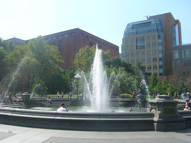 Washington Square Fountain
