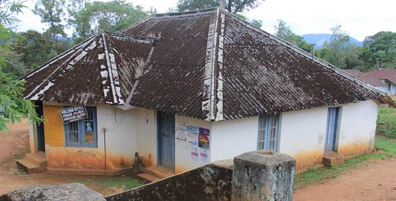 Old Village Office in Vandanmedu