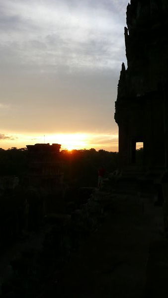Sunrise from the central mound 2
